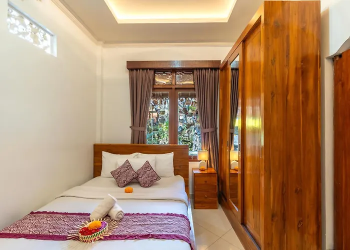 Heritage By Dhananjaya Hospitality Guest house