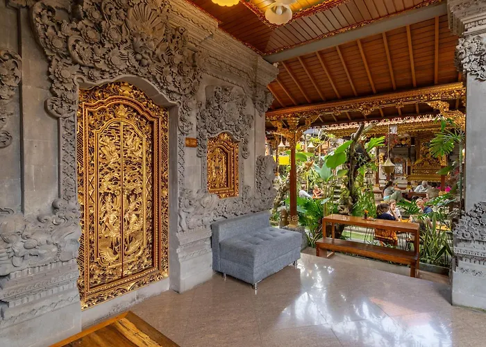 Heritage By Dhananjaya Hospitality Guest house